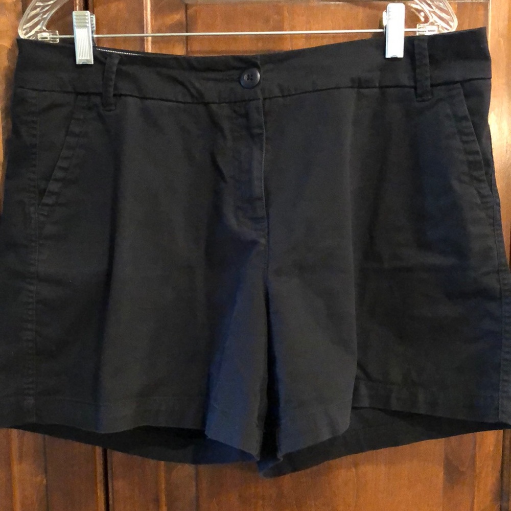 Crown & Ivy Womens Shorts Black